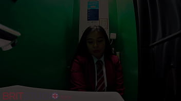 Student sucks dick at the gloryhole