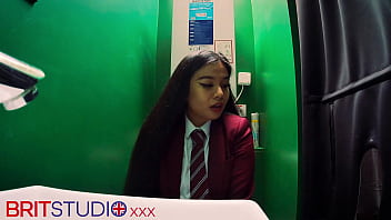 Student sucks dick at the gloryhole