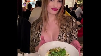 Je voulais dire “et bien baiser” à la fin mais j’ai pas osée