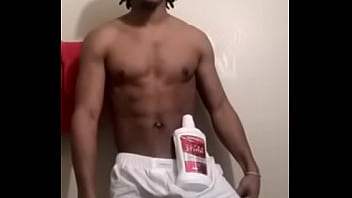 King dream balancing on his dick