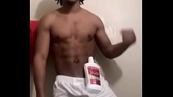 King dream balancing on his dick