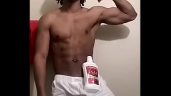 King dream balancing on his dick