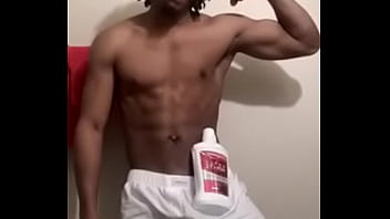 King dream balancing on his dick