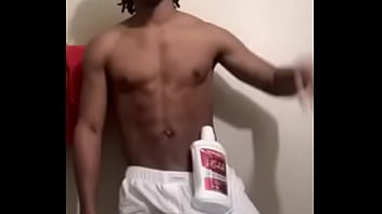 King dream balancing on his dick