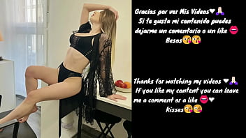 Mi hermanastra ninfomana me folla y se corre en mi boca con squirt