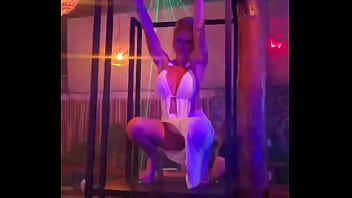 Do you think everyone enjoyed the view while i was dancing