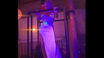 Do you think everyone enjoyed the view while i was dancing