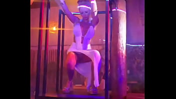 Do you think everyone enjoyed the view while i was dancing