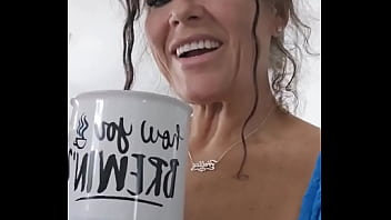 Happy "fill em up friday" thehotgilftour what are your plans for the weekend comment below