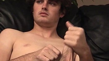 Young Deviant Shows Off Masturbation Skills thumbnail