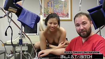 Patient raya nguyen sucks dick and gets fucked by doctor