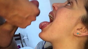 Fucking my wife's mouth up close until i cum in her mouth