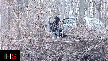 Sublime anal in the woods in the car slut fucked very well in the anus