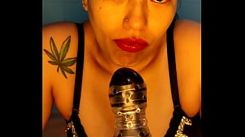 Blue changed his cock for a big dildo and swallows it all