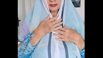 Mariaold the marvelous striptease dancing gilf steals the show Mariaold the marvelous striptease dancing gilf steals the show