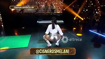 Mira como lo mueve te quedaras con la boca abierta