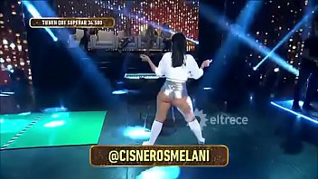 Mira como lo mueve te quedaras con la boca abierta