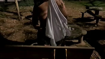 Aventuras do casal mattos transando na praça da cidade