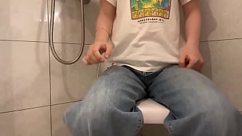 Chinese prostitute peed her jeans when she not allowed to go toilet