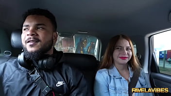 Ruivinha maravilhosa dando gostoso para dois na beira da piscina cintia lara erick frei felipe costa fv