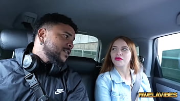 Ruivinha maravilhosa dando gostoso para dois na beira da piscina cintia lara erick frei felipe costa fv