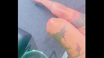 Can u hold me tight pretty plzzzzz