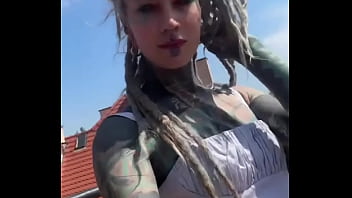 A little video on top of the roofs of this charming village ️what's your favorite view #villageviews #ontopofthewo