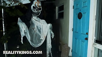 Reality kings sloan harper tabatha jordan milfs magic wand