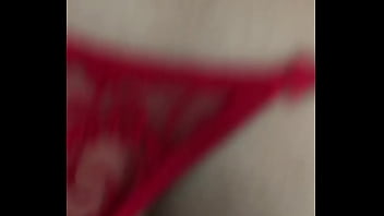 Люблю красные трусики thumbnail
