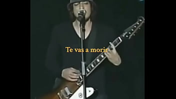 Cogida en concierto zoé en vivo