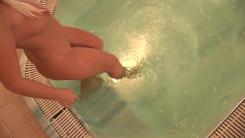 Hot blonde girl assfucked at the spa