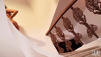 Newcomer unveils herself