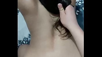 Mi vecino viene a cogerme cuando mi esposo no esta en casa