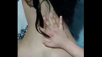 Mi vecino viene a cogerme cuando mi esposo no esta en casa