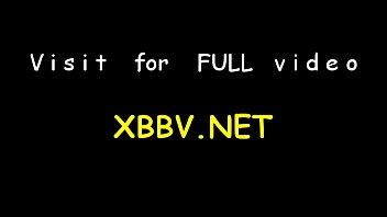 Sex starved maiden is masturbating unti she cums