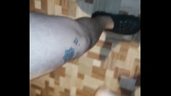 Espero a mi amante sin panty para que me detone rico