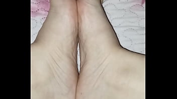 Gretala massaggio ai piedi numero 37