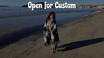 Bitch on the beach open for customs