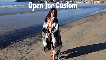 Bitch on the beach open for customs