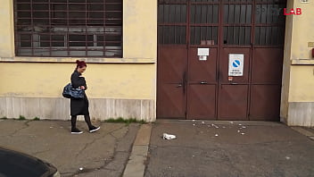 Nynphomaniac manga girl sems frigid for seducing a guy