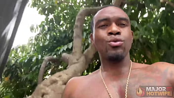 Busty brunette milf syren de mer gets her pussy pounded by rome major