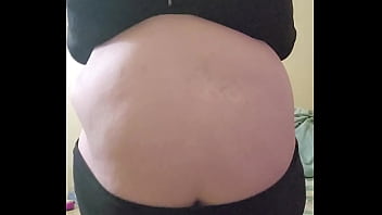 Bbw Gets Naked thumbnail