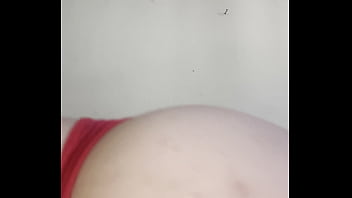 Arab hijab girl bends over to show her juicy ass and perfect booty in niqab