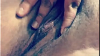 Mi novia me manda video masturbándose