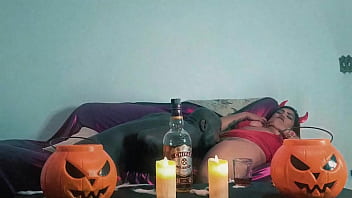 Vazamento de a buceta natural da minha esposa fica cheia sem camisinha