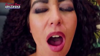 Petite brunette lexxie lee gets her pussy fucked by a sex machine