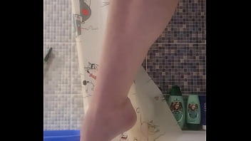 I love to smear my legs with cream and caress them for you dear