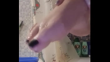 I love to smear my legs with cream and caress them for you dear