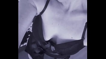 Alors tu aime pas les milfs mature dommage car je suis assoiffés de sexe avec