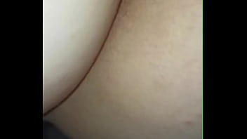 Gretala ha il culo sfondato e peloso